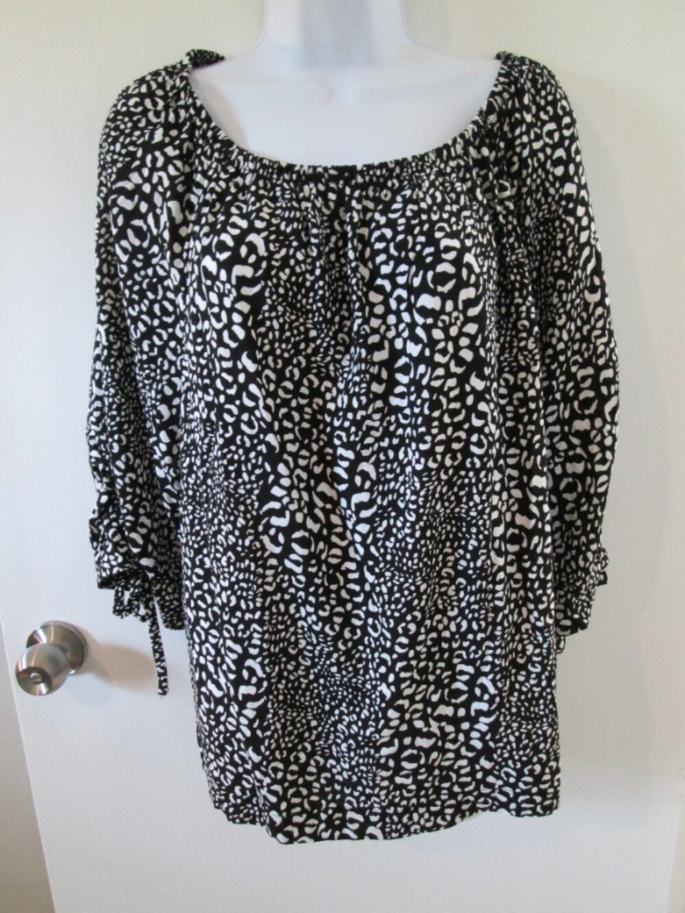 Cooper & Ella Animal Print Top – Size XL – NWT